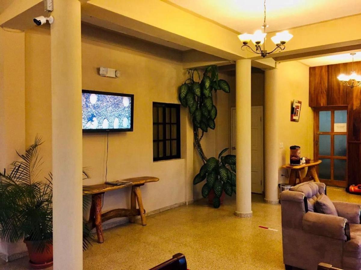 Hotel Las Margaritas La Esperanza Luaran gambar