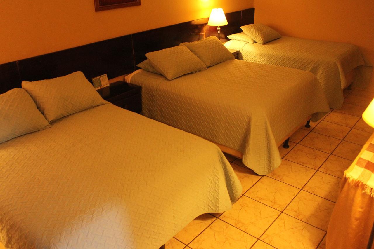 Hotel Las Margaritas La Esperanza Luaran gambar