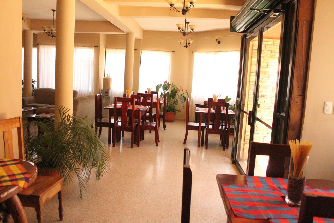 Hotel Las Margaritas La Esperanza Luaran gambar